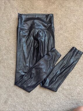 lululemon athletica Metallic Black High-Rise Leggings